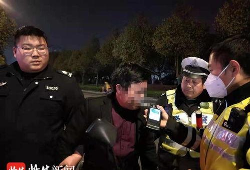 天津交警吃瓜,意外走红背后的网络舆论场