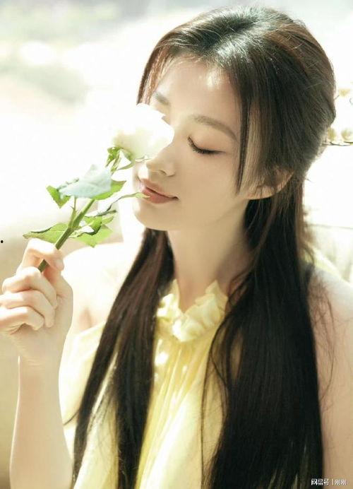 王楚然明星吃瓜,揭秘娱乐圈幕后故事