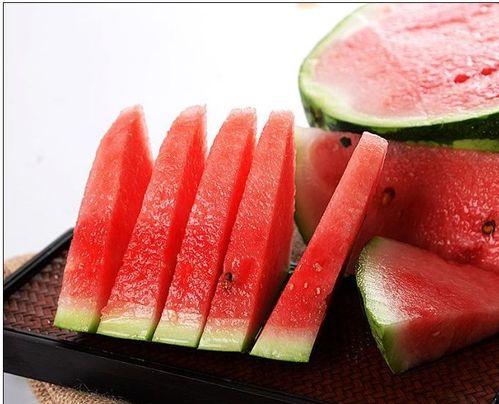 中国和俄罗斯吃瓜,趣味横生的饮食风情