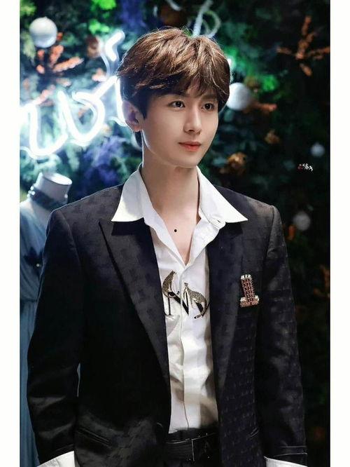 吃瓜罗伯特成毅