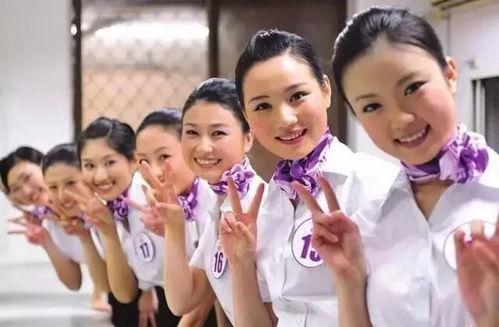 中航空姐吃瓜,揭秘空中美食背后的故事