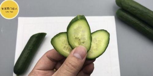 我在家里吃瓜的视频