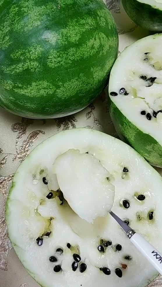 东北人吃瓜不削皮吗视频