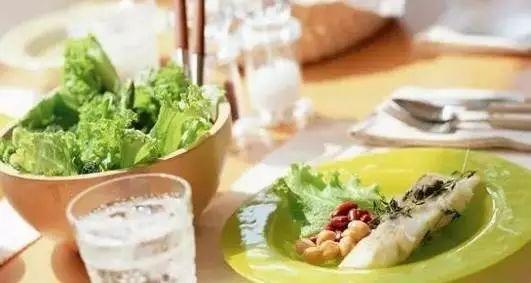 带你吃瓜鉴定美食视频,吃瓜达人鉴定美食的趣味之旅